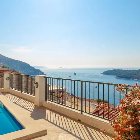 Luxury Con Vista *